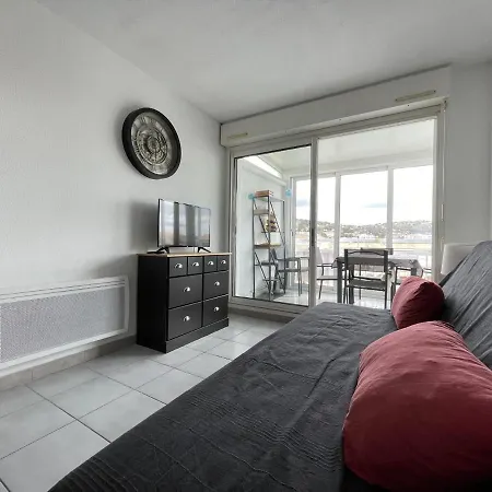 2 Pieces Mezzanine, Parking Prive, Animaux Admis - Fr-1-338-475 Apartment *