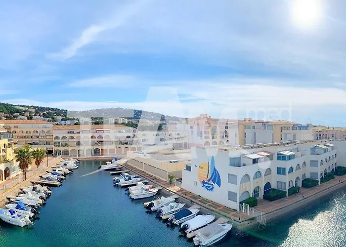Apartamento 2 Pieces Mezzanine, Parking Prive, Animaux Admis - Fr-1-338-475